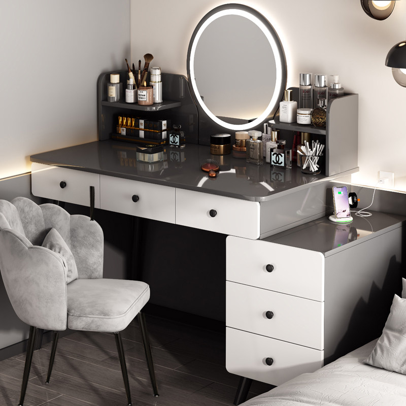 Beauty Without Makeup - Schminktisch fürs Schlafzimmer mit Kleinem Stauraum,