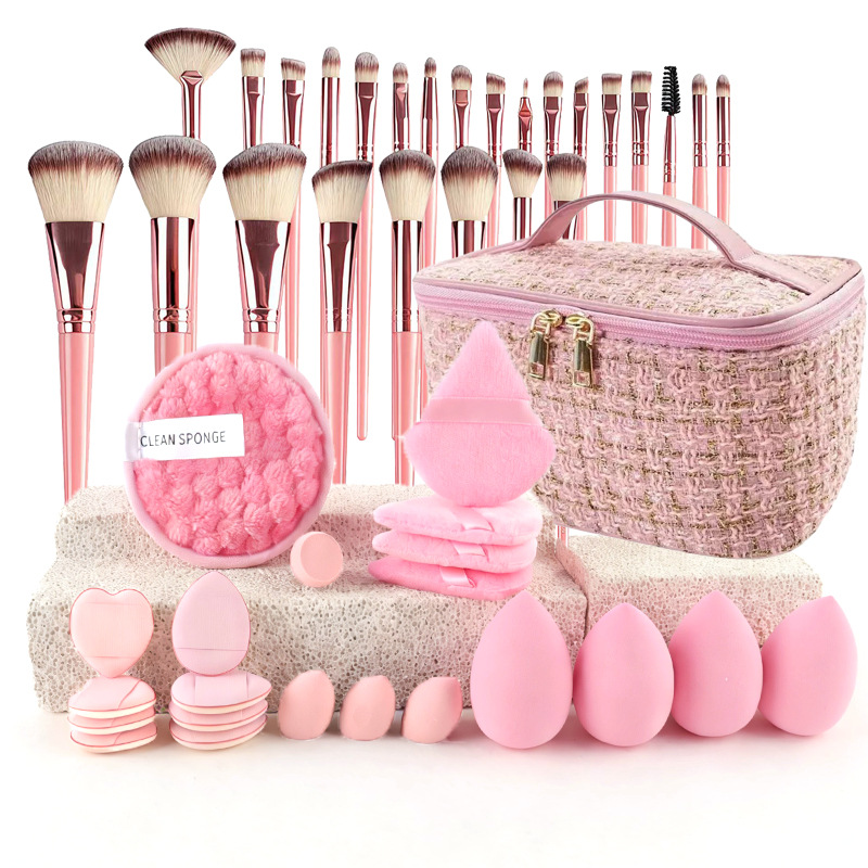 Make-up Pinsel Set im Chic-Duf – Beauty Of Makeup Bewertung und Preis